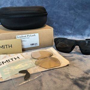 NWT SMITH OPTICS Leadout PivLock With ChromaPop™ lenses NWT